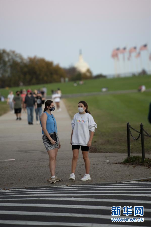 (國(guó)際疫情)(11)約翰斯·霍普金斯大學(xué):美國(guó)累計(jì)新冠確診病例超1000萬(wàn)例