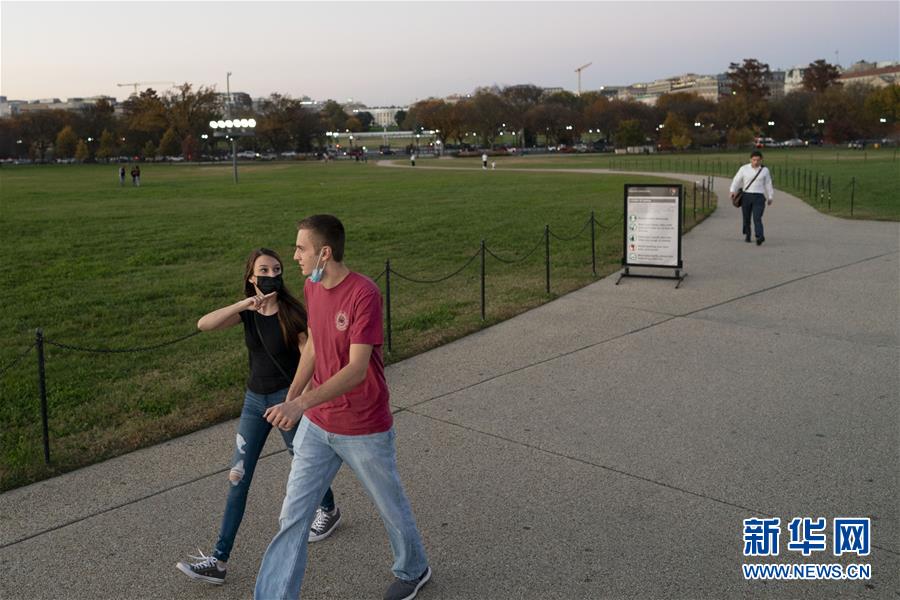 (國(guó)際疫情)(2)約翰斯·霍普金斯大學(xué):美國(guó)累計(jì)新冠確診病例超1000萬(wàn)例